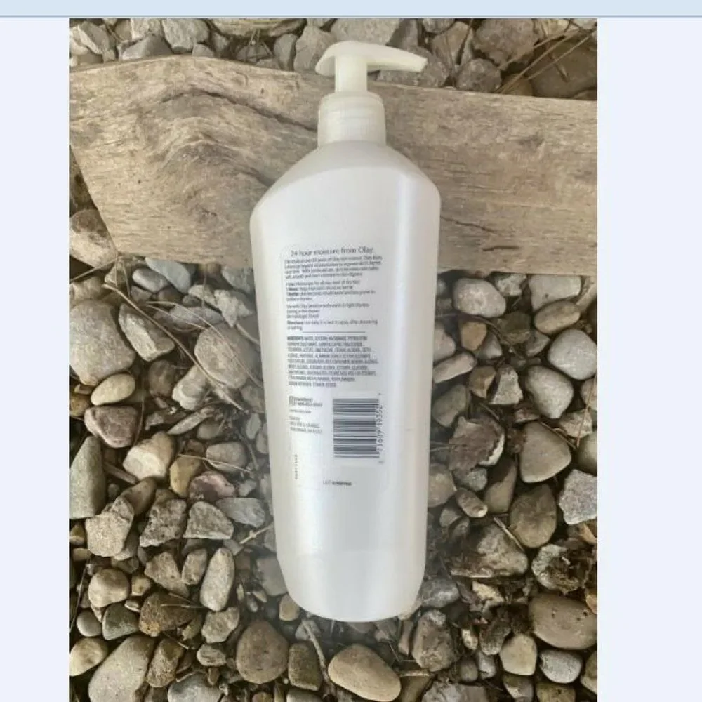 Olay Quench Bottle Sensitive Body Lotion 20.2 oz - Picture 4 of 4